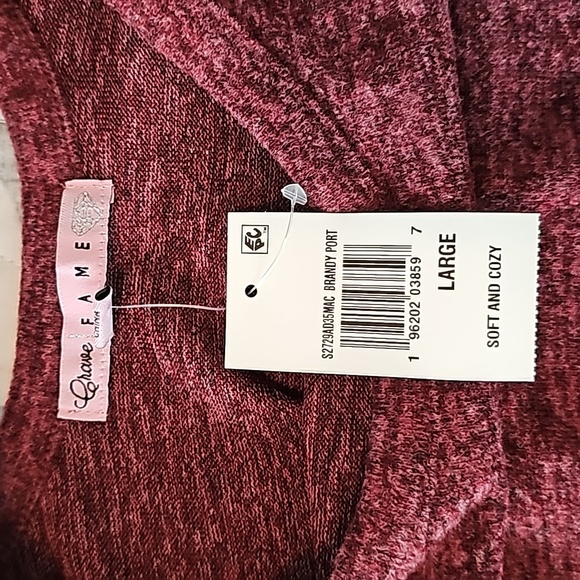 NWT Crave FAME size Large Burgundy Cropped Top - Picture 5 of 8